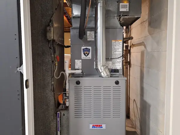 Heil furnace installed in a utility closet